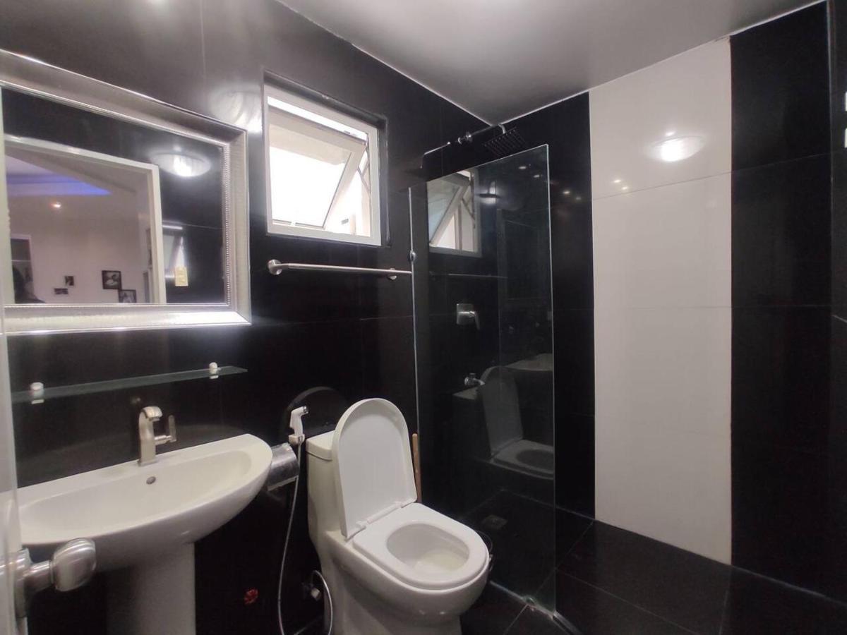 2Br Condo At Kandi Tower 2 Angeles Esterno foto